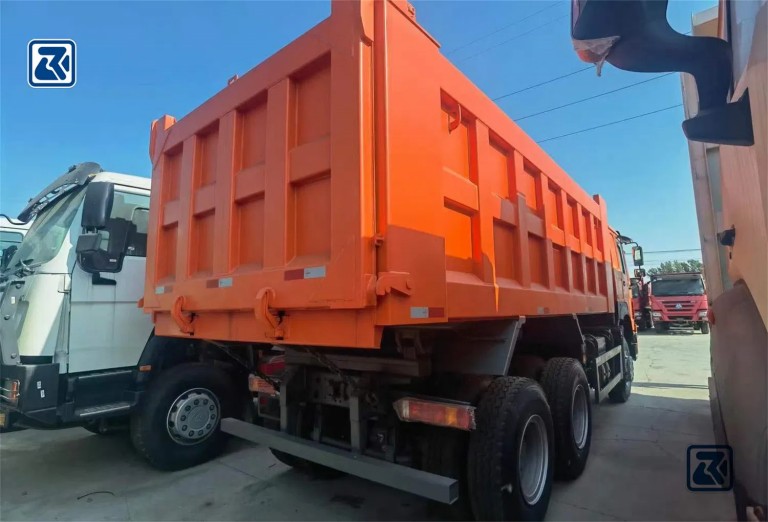 Venta de volquetes HOWO 6X4